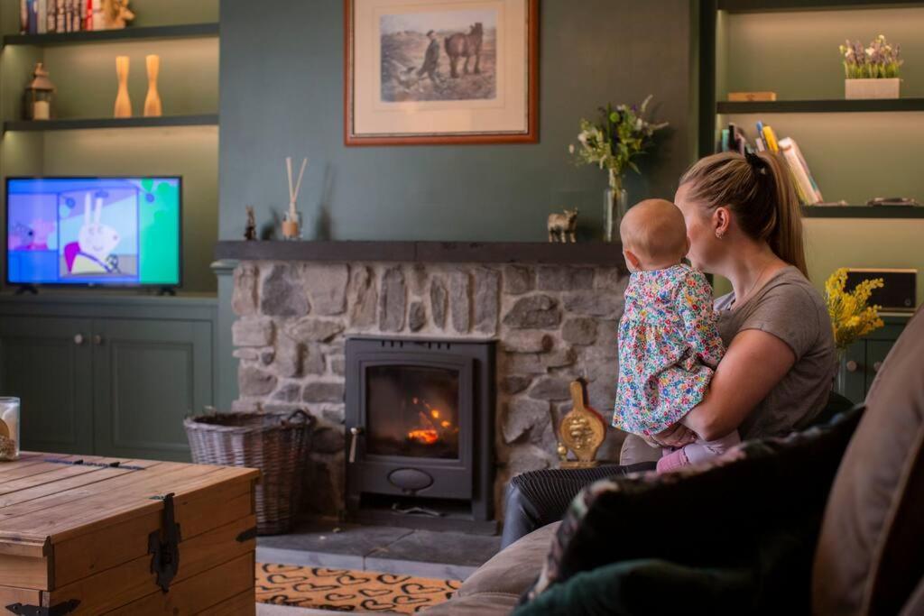 Calm Scottish Country Escape With Hot Tub Sleeps 6 Villa Inverness Exteriör bild